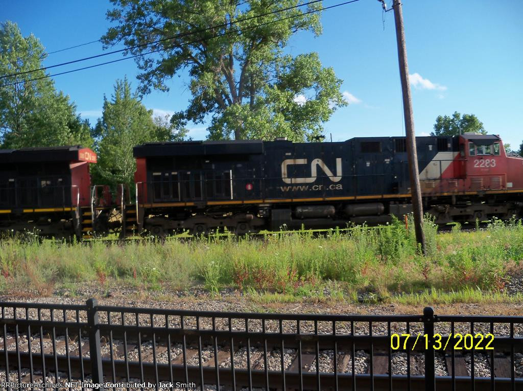 CN 2283